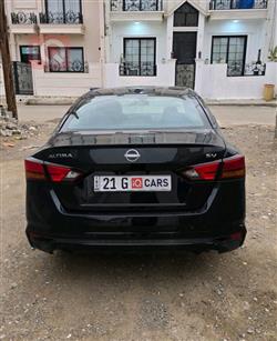 نيسان ألتيما